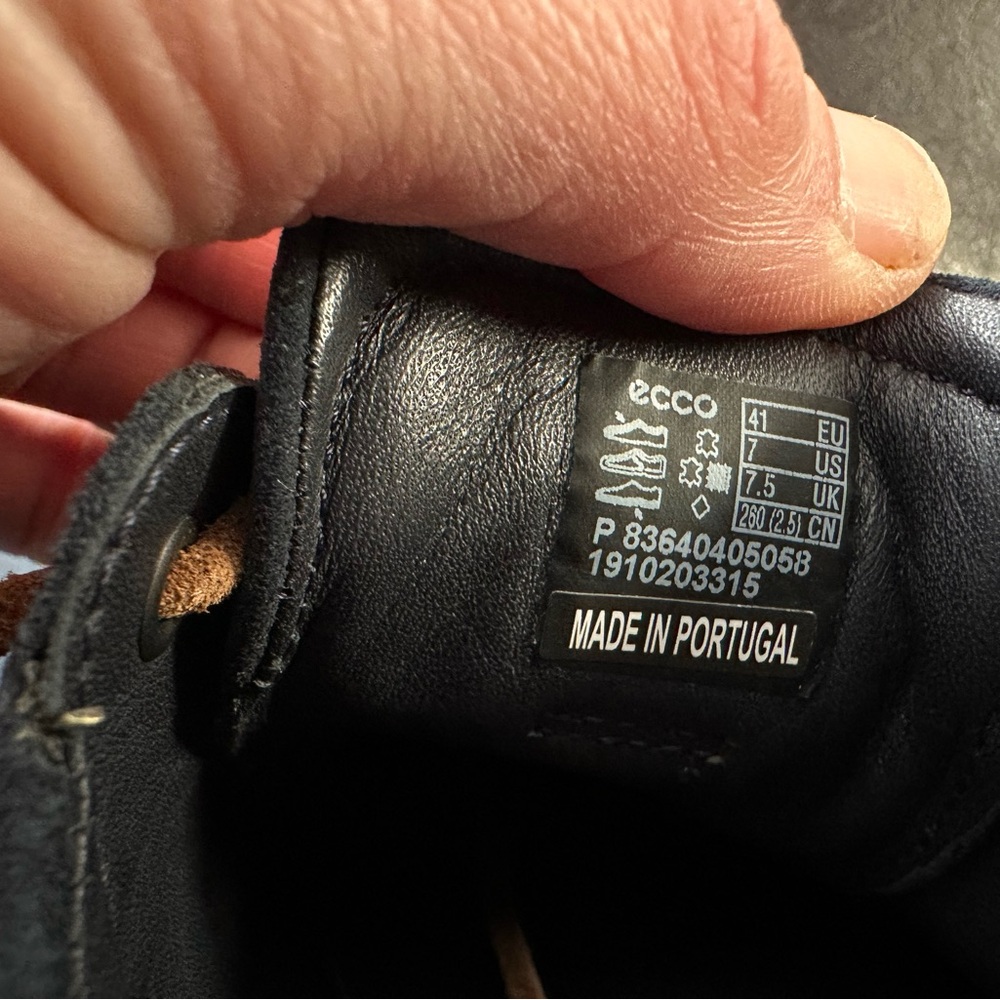 Ecco Dark Blue Suede Lace-Up Derbys - Picture 10 of 10